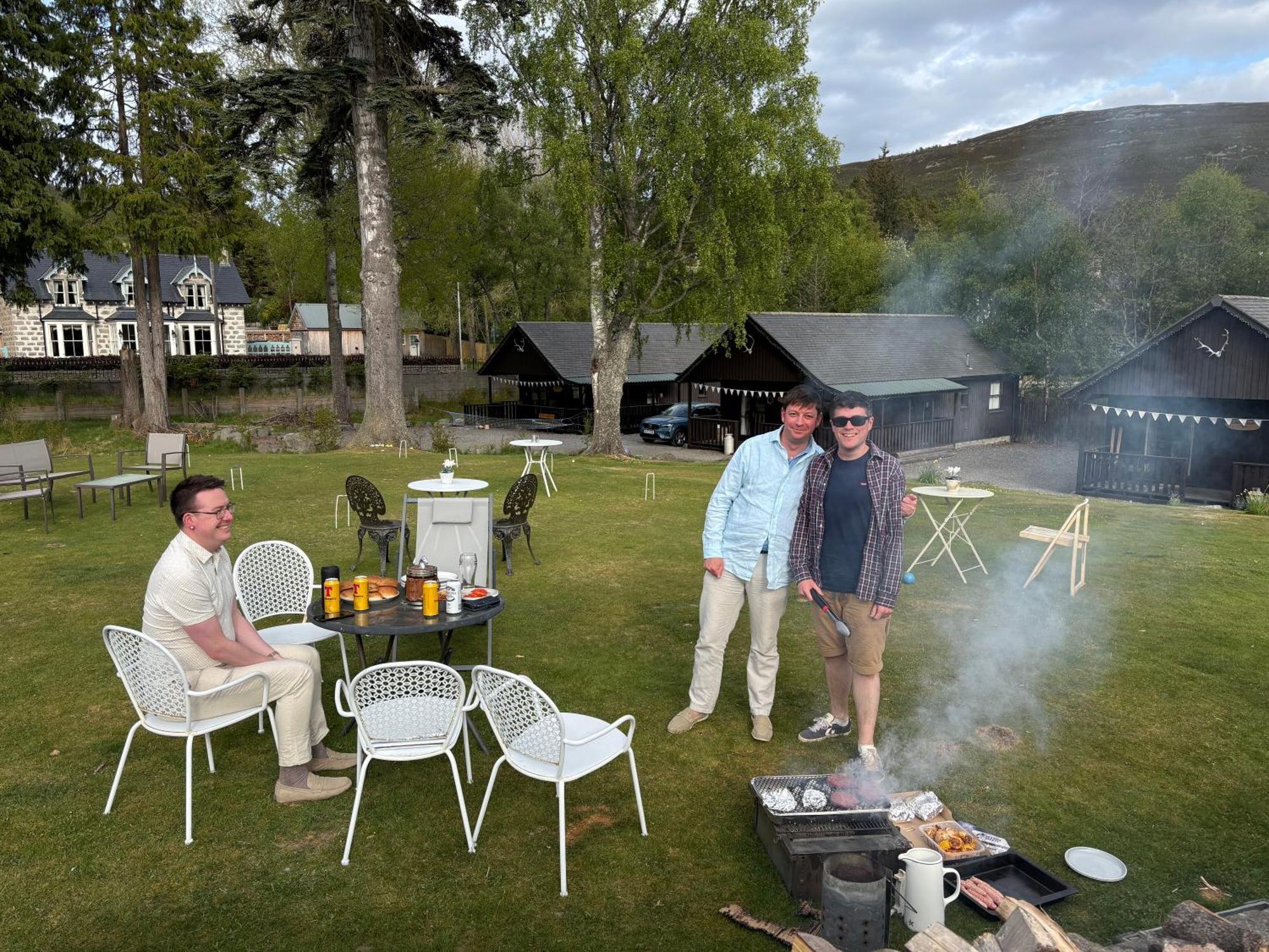 Braemar Lodge Cabins Not For Profit מראה חיצוני תמונה